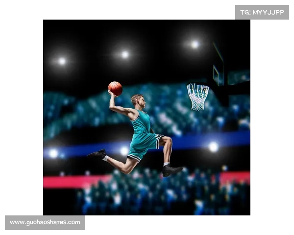 《激情与速度的交织 NBA赛场上的篮球艺术与动感绘画》 《激情与速度的交织 NBA赛场上的篮球艺术与动感绘画》